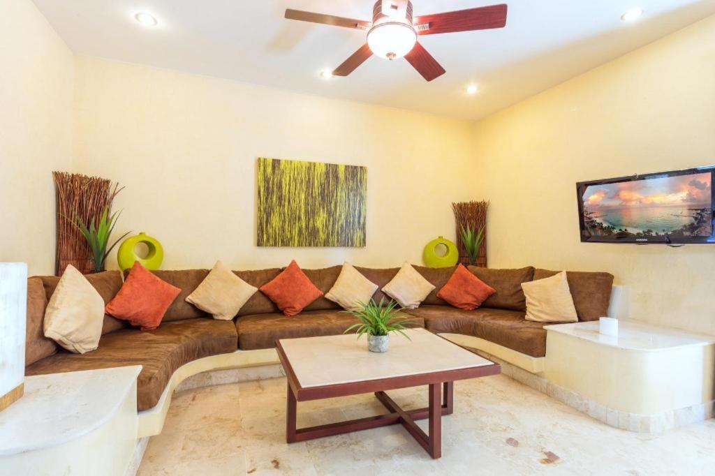 Maya Villa Condo Hotel 신데 델 카르멘 외부 사진